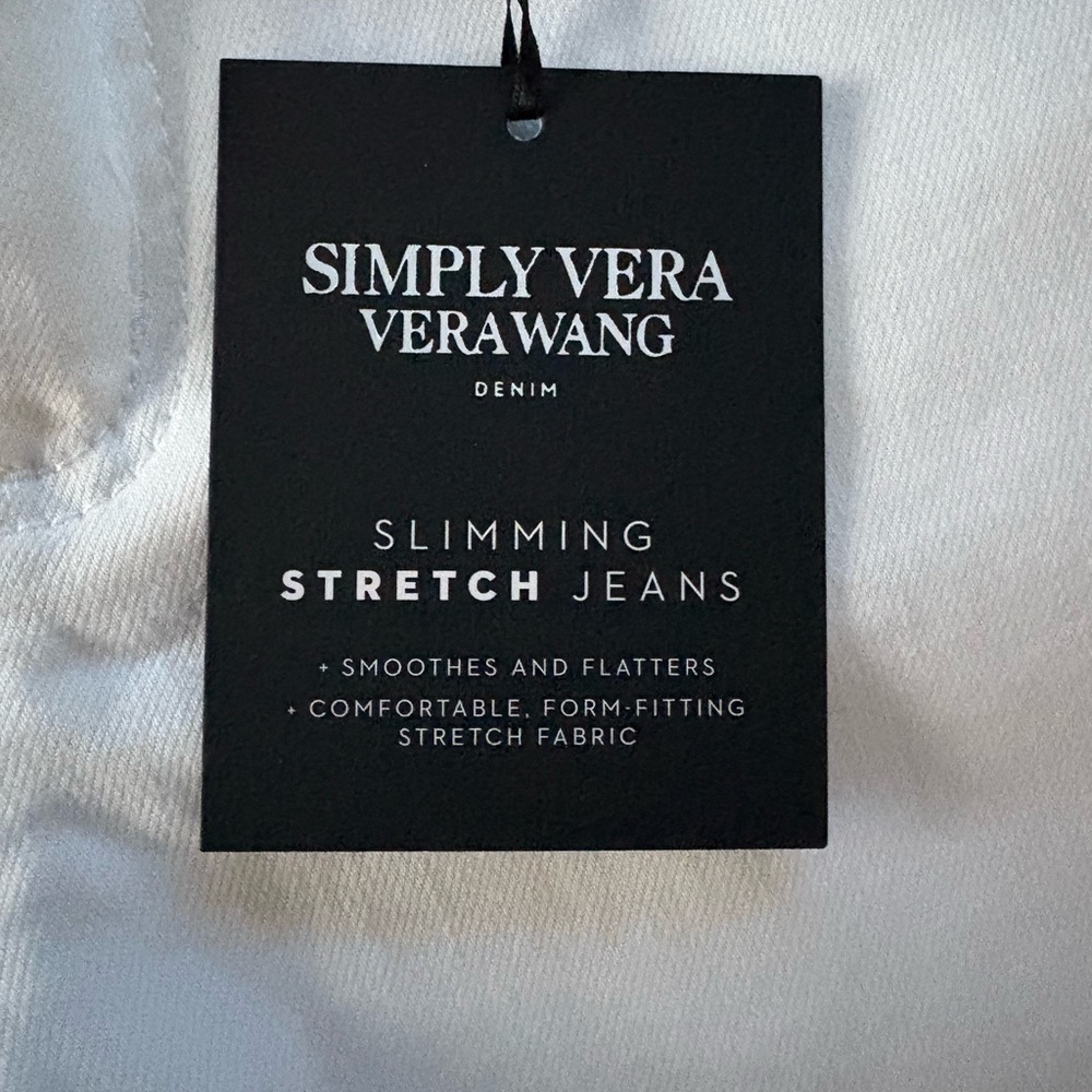 Simply Vera Vera Wang White Denim Shorts - Picture 4 of 5